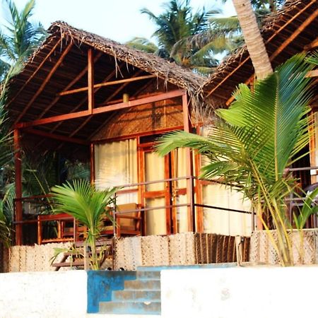 Отель Agonda Wellness Экстерьер фото